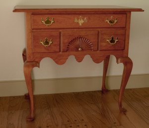 Queen Anne Dressing Table.