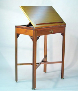 Jefferson&#039;s Tall Desk