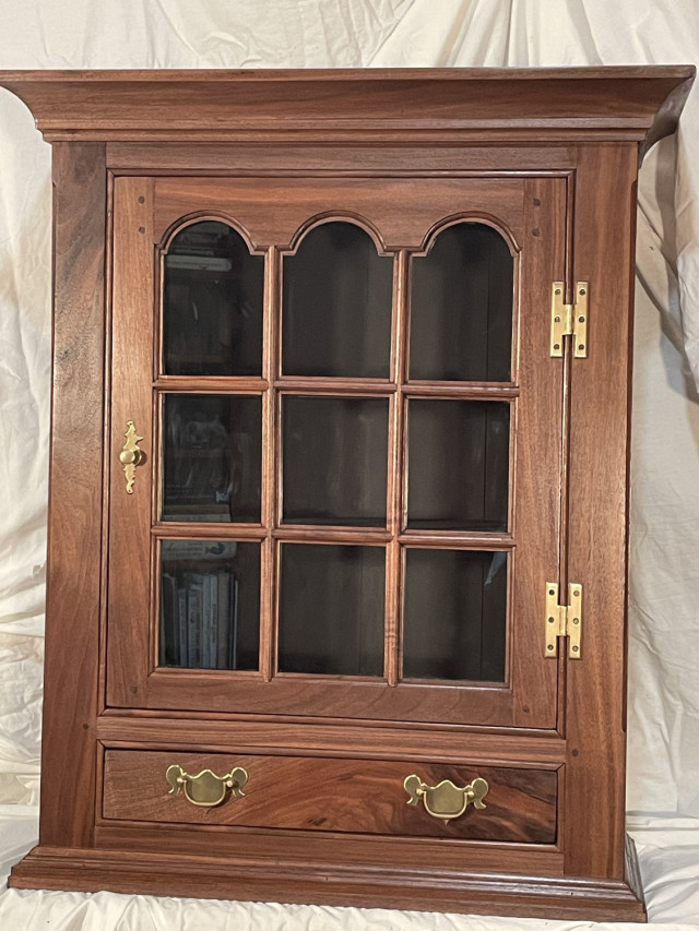 Hanging Cabinet