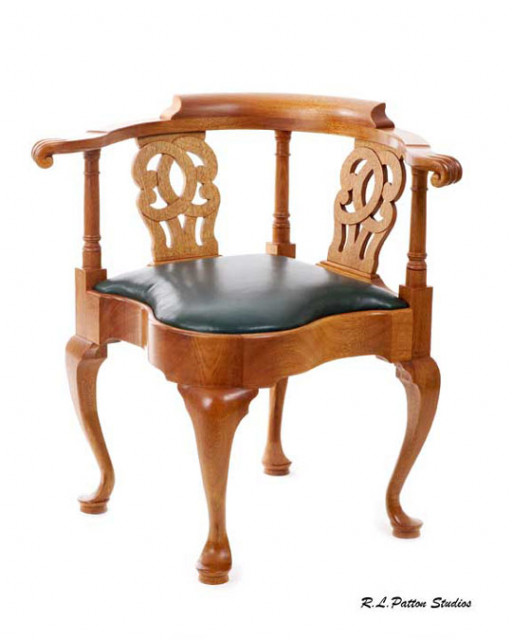 Newport Corner Chair