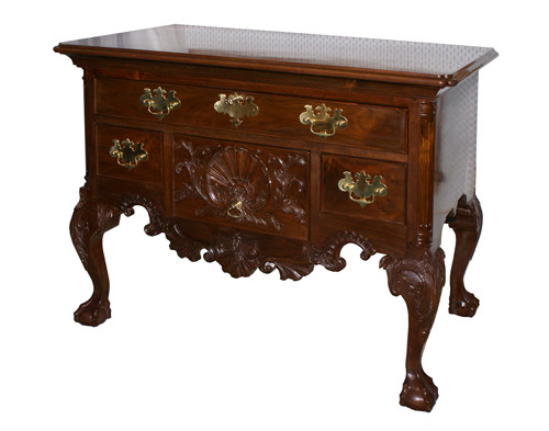 Philadelphia Dressing Table